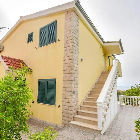 Appartement Josipa *